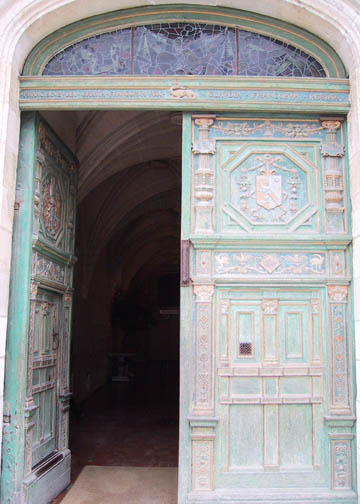 Carved wooden door to the castle