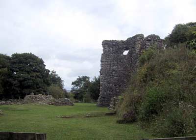 Another view of the inside of the ruin, tower on the right